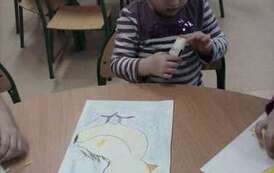 Uczniowie w trakcie tworzenia prac plastycznych (8)